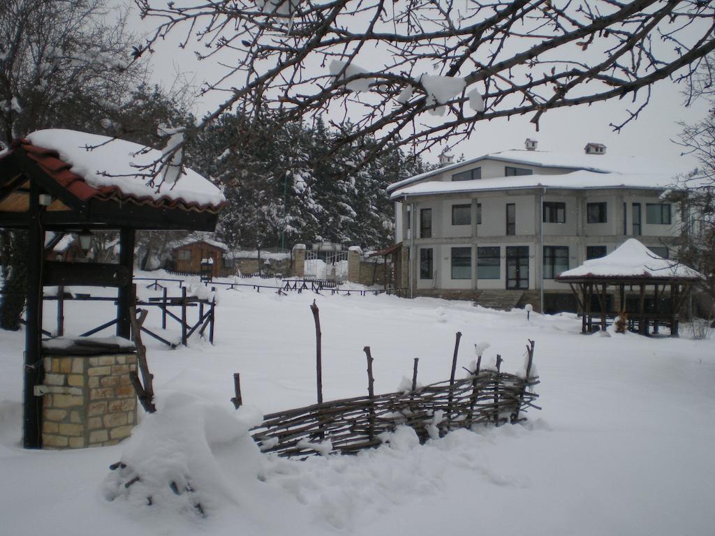 Park Hotel Djevana Gorna Orjachovitsa Buitenkant foto
