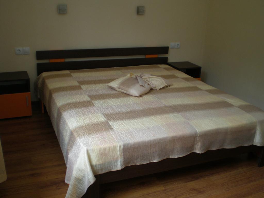 Park Hotel Djevana Gorna Orjachovitsa Buitenkant foto